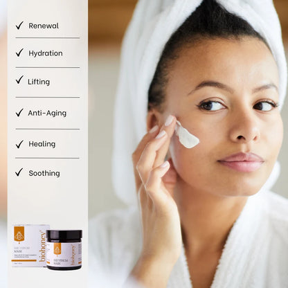 WellNest Bee Venom Mask 50g skincare product with natural ingredients and soothing texture, designed for rejuvenating skin.